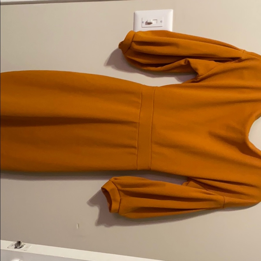 Dress - Picture 3 of 5